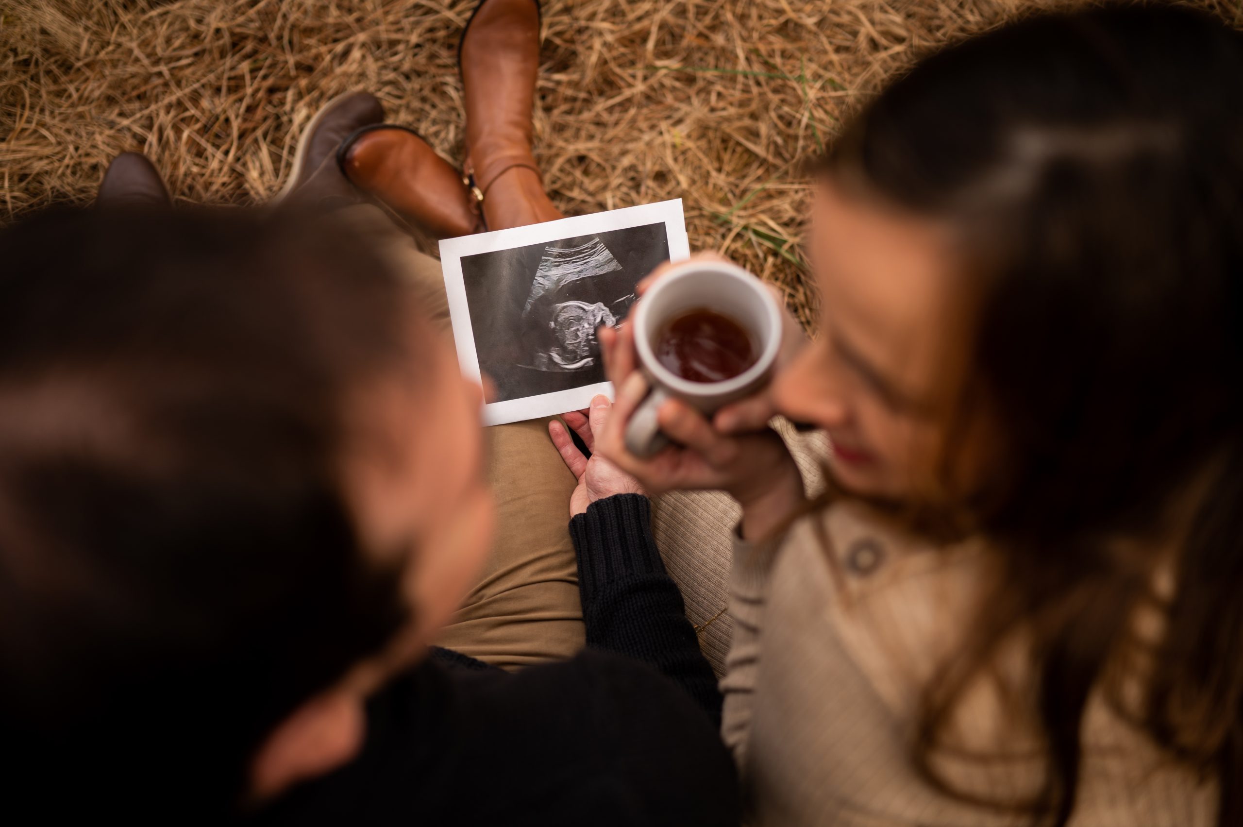 Séance photo grossesse naturelle et intime à Martillac